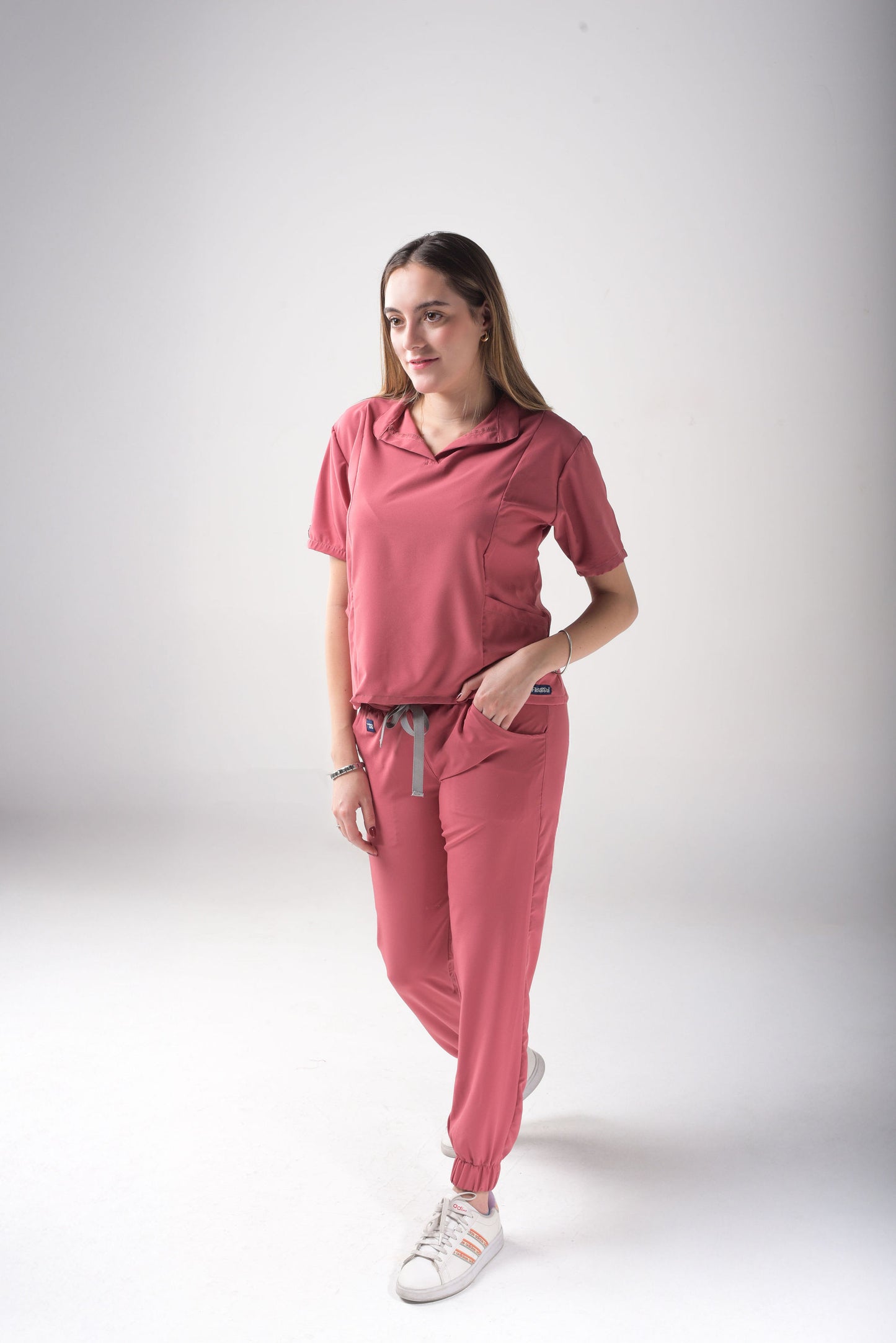Scrub Rosa Rotello