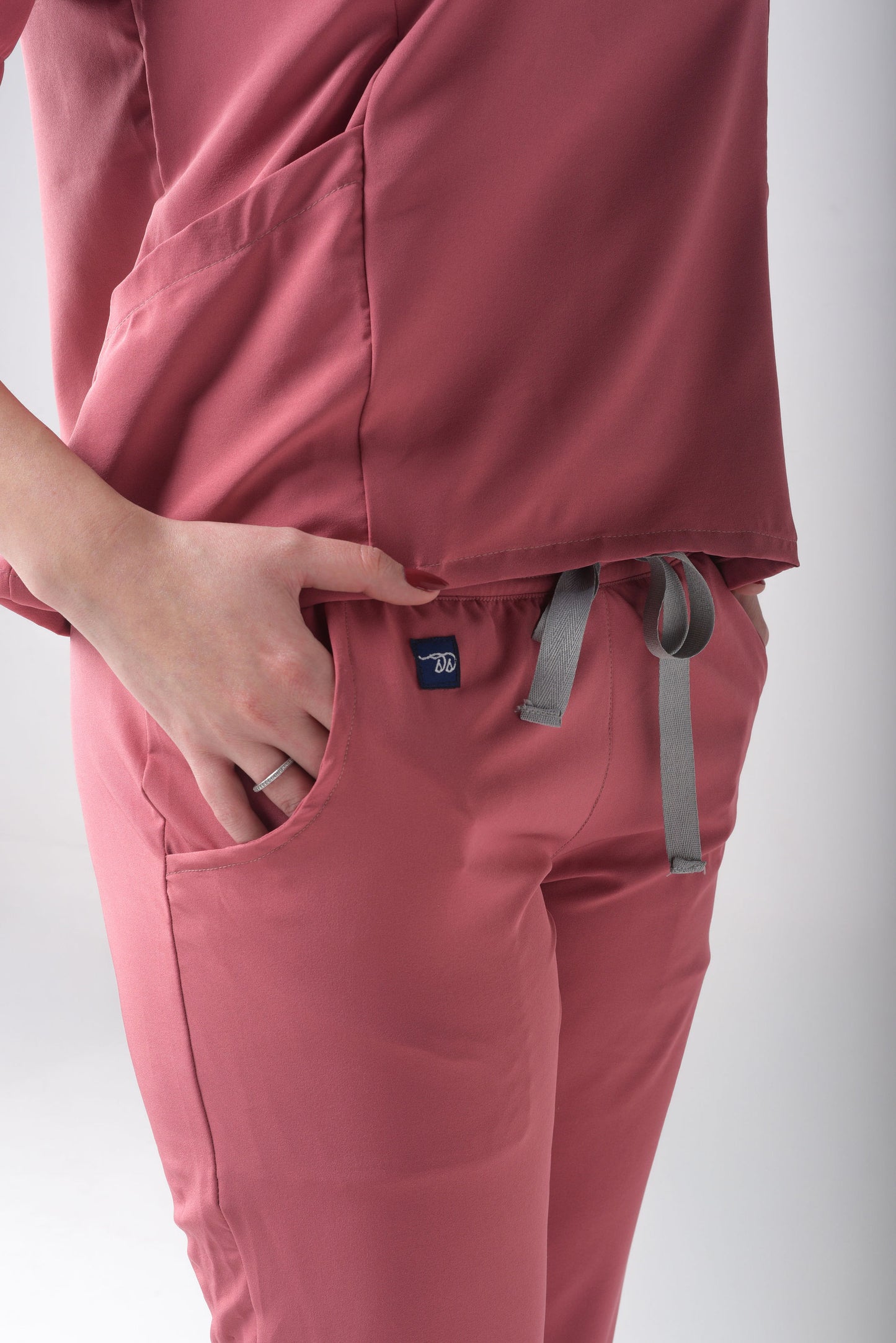 Scrub Rosa Rotello